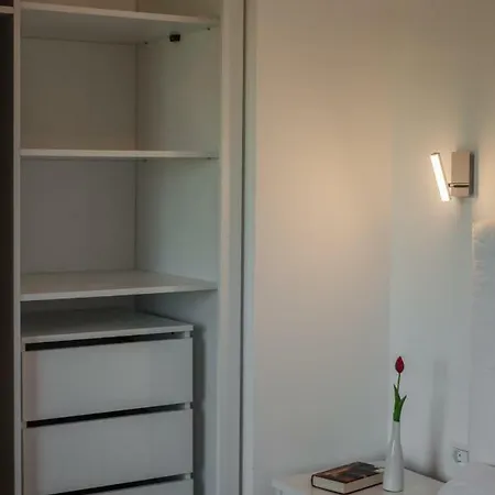 Steel Residence Aparthotel-Free Evcharging & Parking 3* טימישוארה
