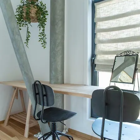 Steel Residence- Tesla Drive Experience 3*